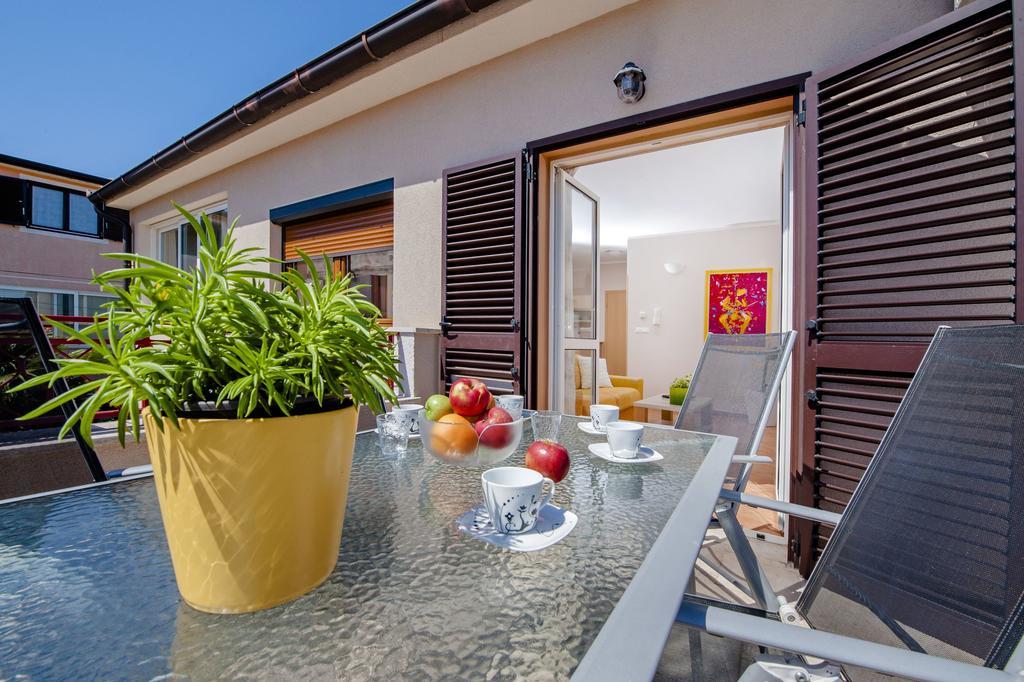 Apartament Karmen *