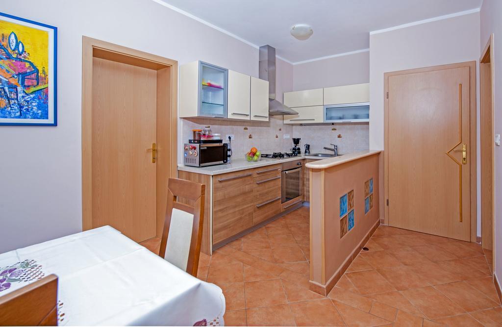 Apartament Karmen
